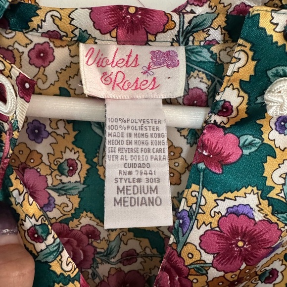 Violets & Roses Floral Satin Style blouse - Picture 6 of 9